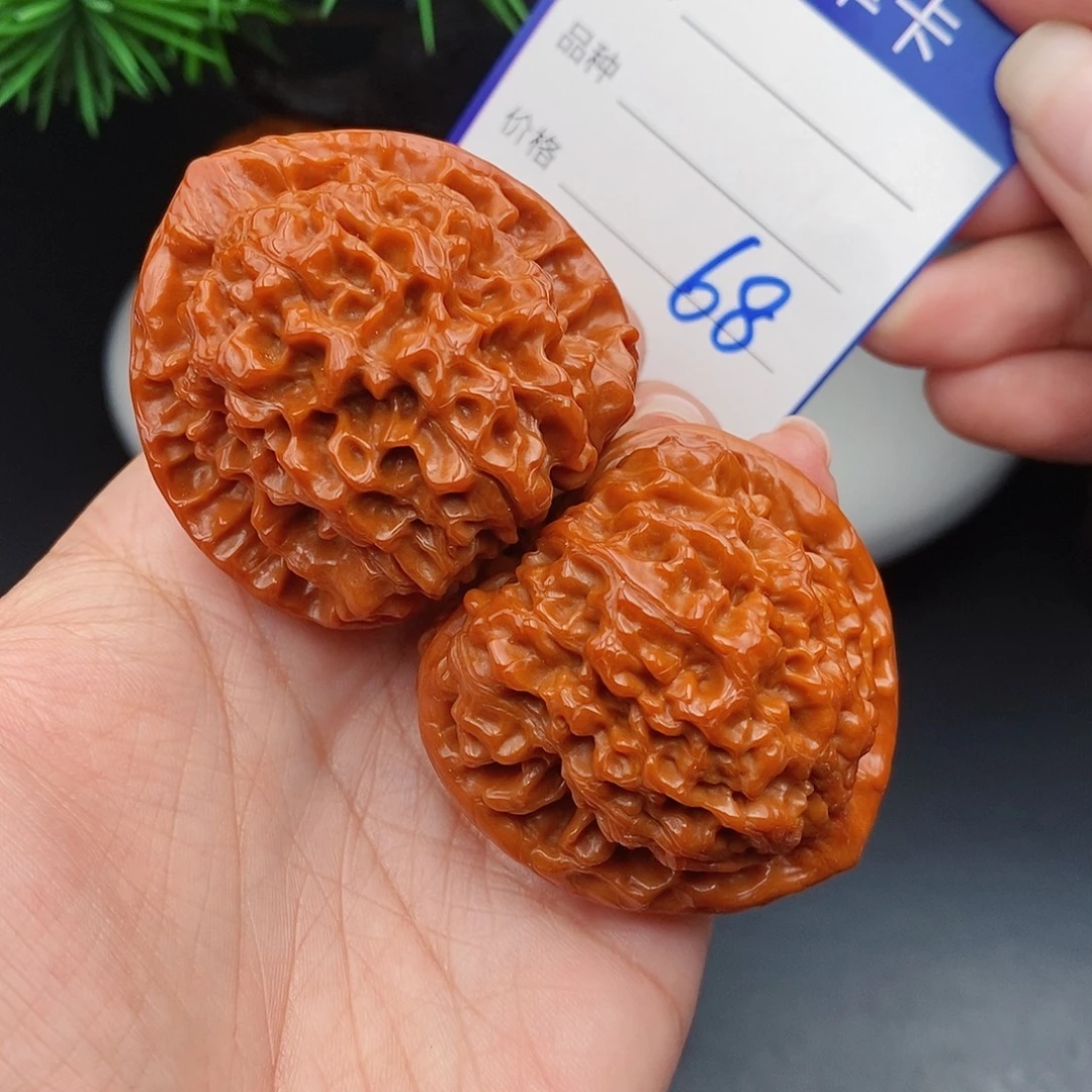 文玩核桃把件45官帽68