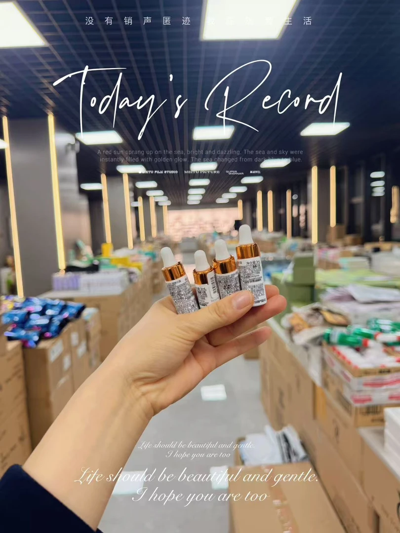 漂亮国来的小奶瓶！双重vc+双重肽！熟龄肌的知音