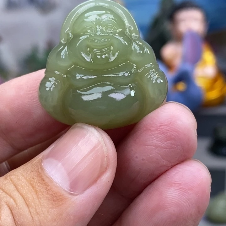 和田玉未镶嵌车挂