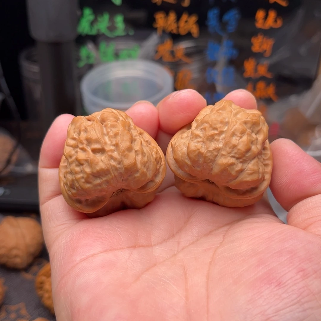 文玩核桃吊坠蛙蛙