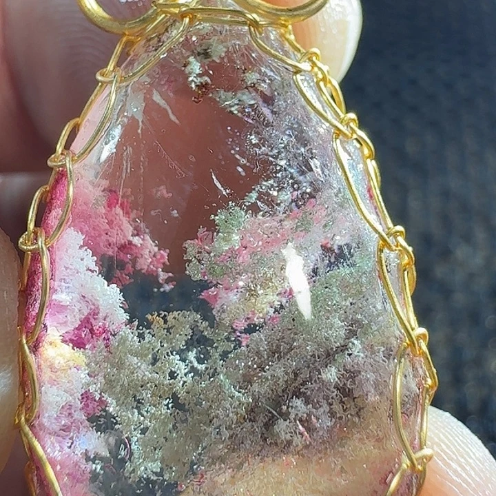 阿***@未镶嵌发晶颈饰你