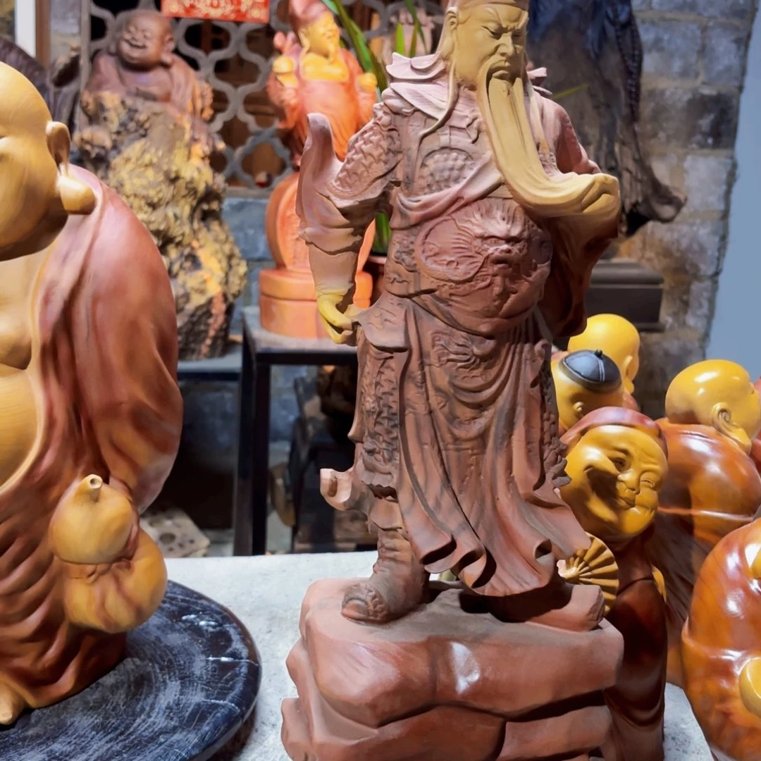 腕***生香樟木关公香樟木