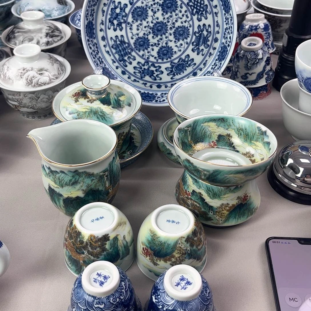 忘*.景德镇陶瓷艺术品