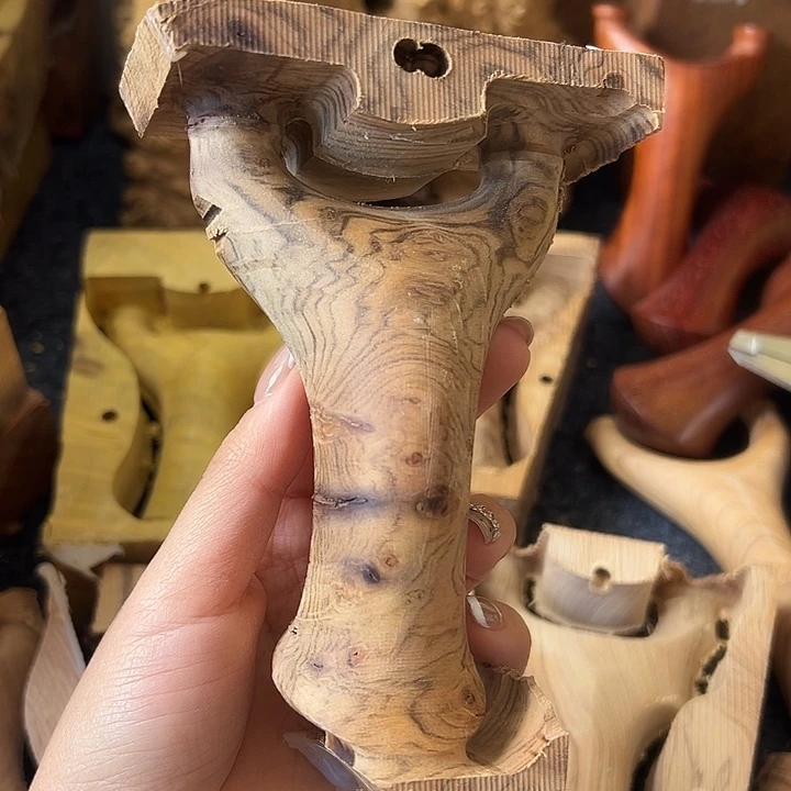 滇***帆大叶紫檀（黑酸枝木类）鬼黄半成品瑕疵不退换