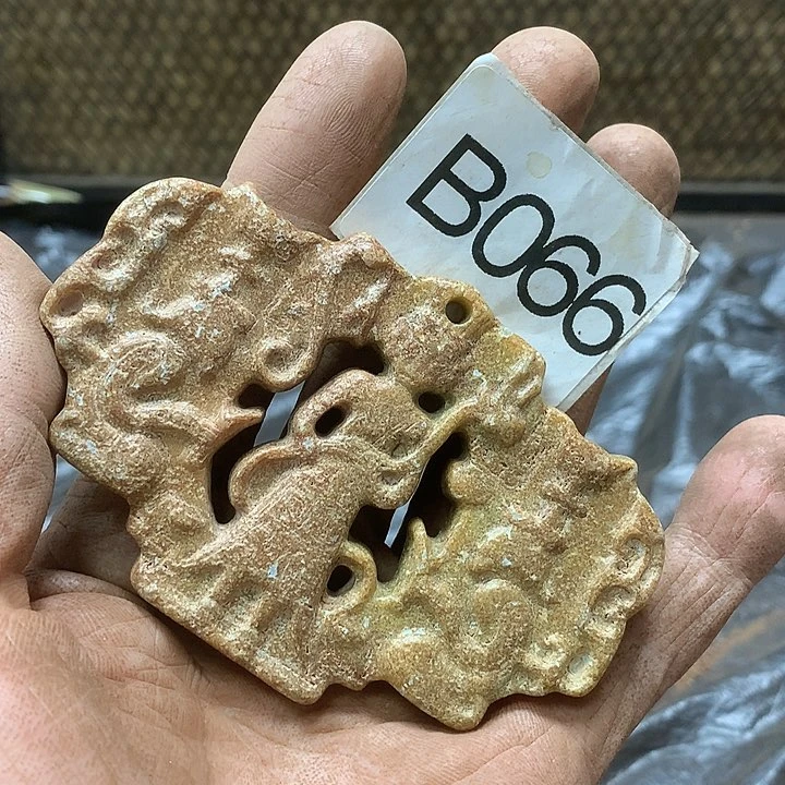 未镶嵌和田玉挂件