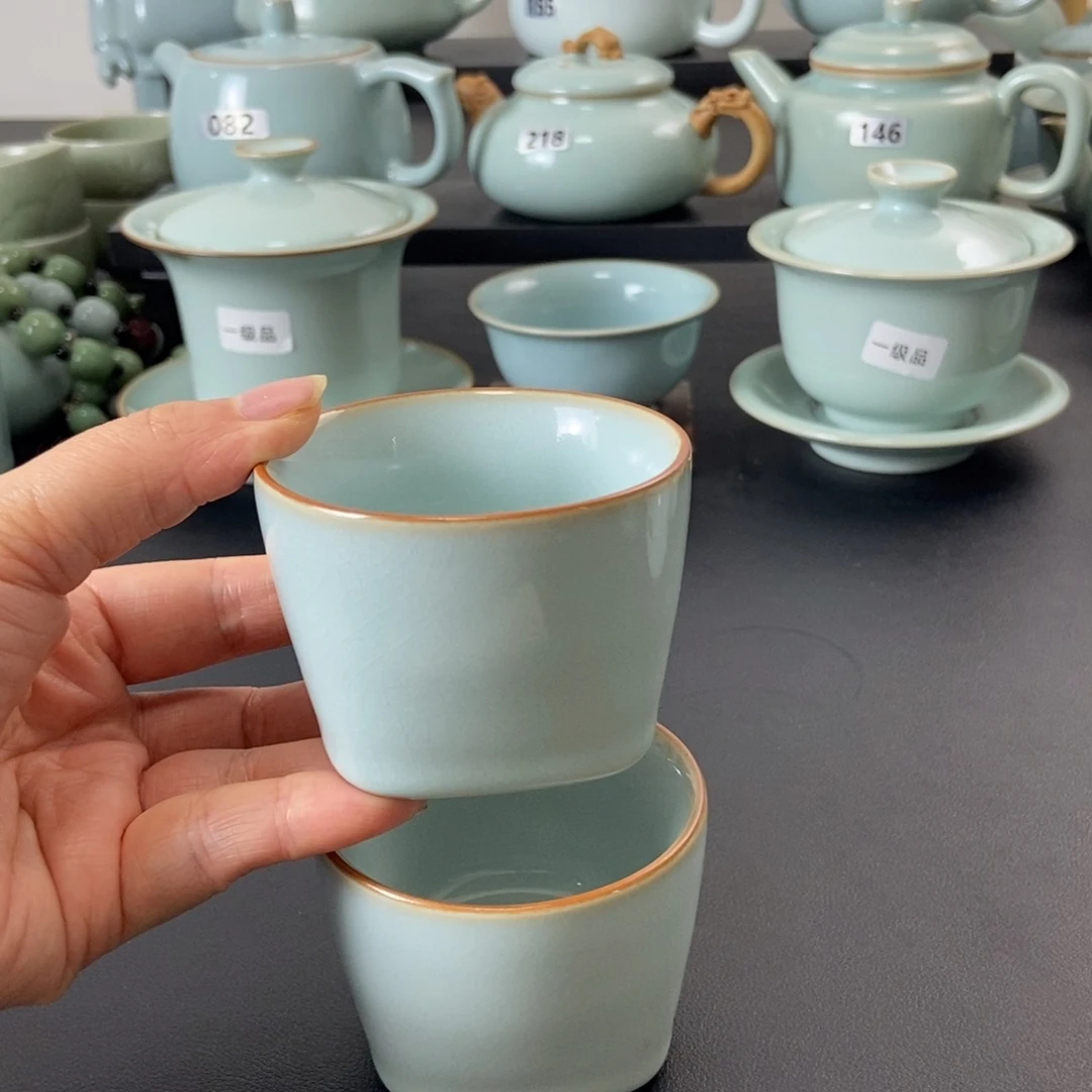 壶一级品天青釉天圆地方杯2支