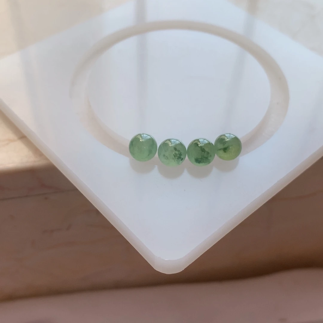 散珠翡翠卡6+ 晴绿底飘绿花 单颗价 任选一颗