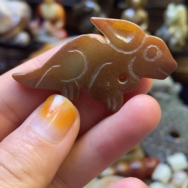 和田玉（糖玉）未镶嵌挂件