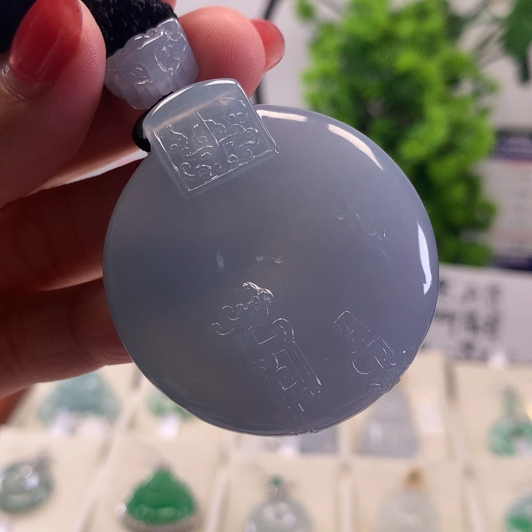 翡翠未镶嵌颈饰天然翡翠A货平安扣