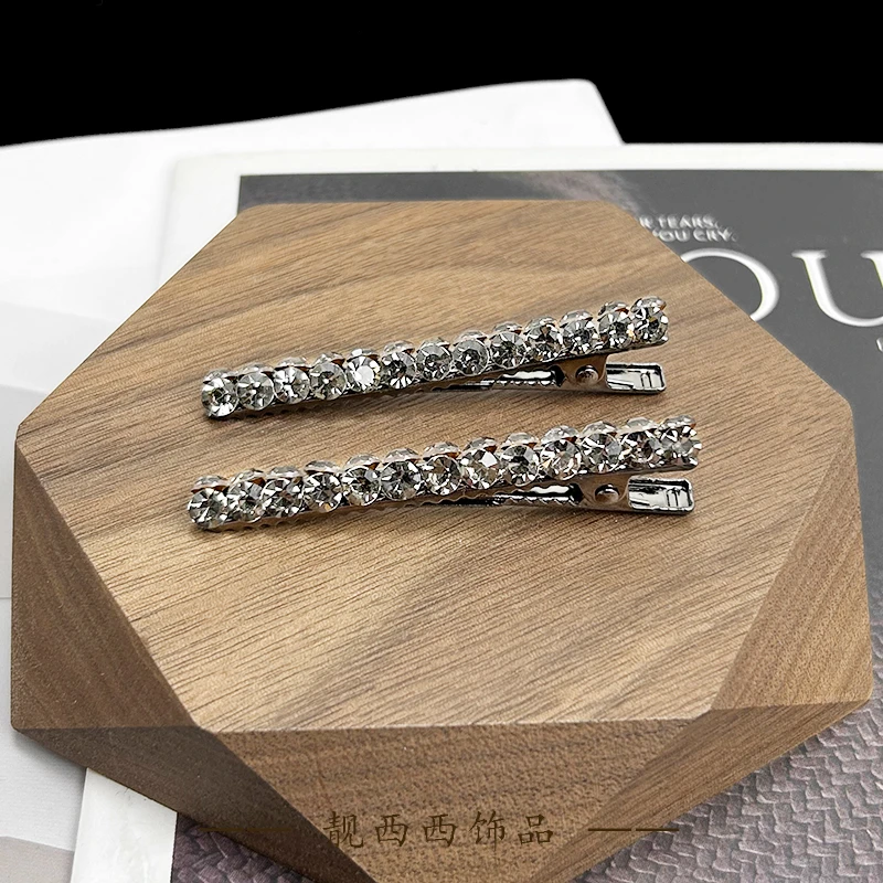 【LXX靓西西】6228 休闲气质轻职风6厘米鸭嘴夹一对装