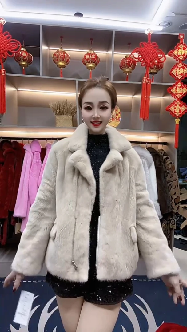 海宁2024新款水貂进口貂皮皮草女整貂大衣年轻时尚西装领短外套女