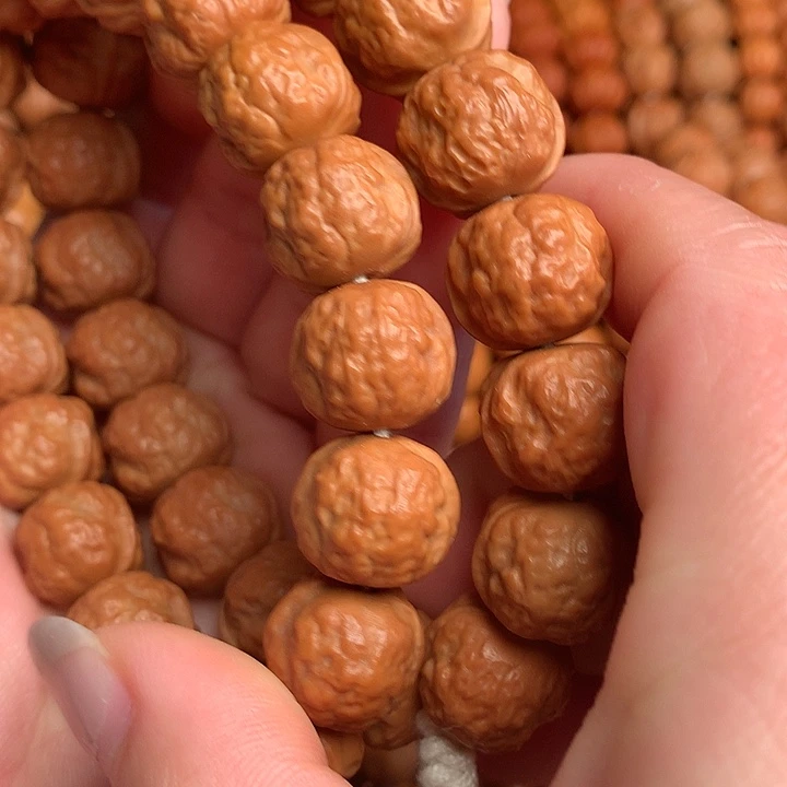 文玩核桃手串水**成产总14