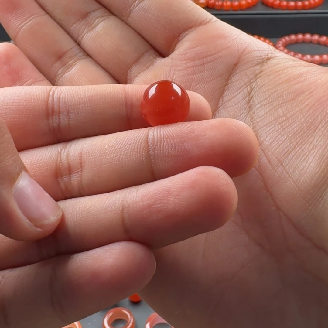南红玛瑙未镶嵌圆珠12.2mm