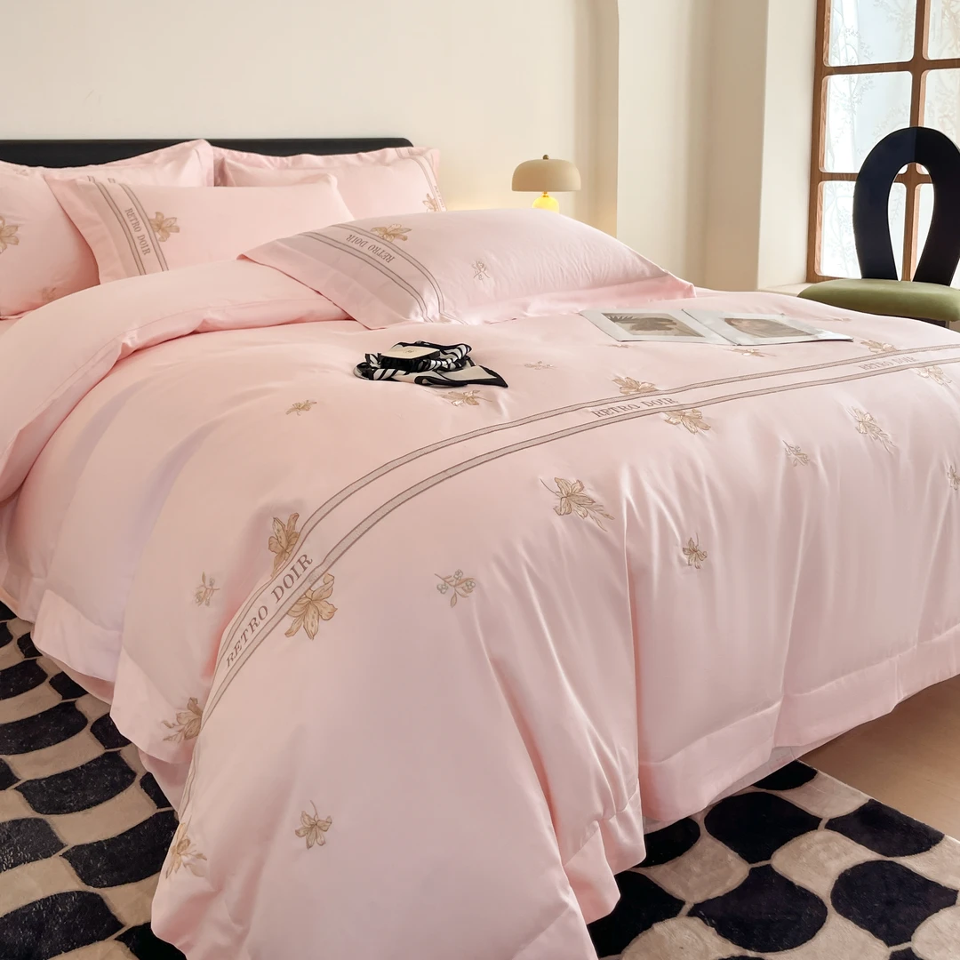 A类长绒棉母婴级全棉四件套纯棉刺绣被套1.8高级感夏季床上用品