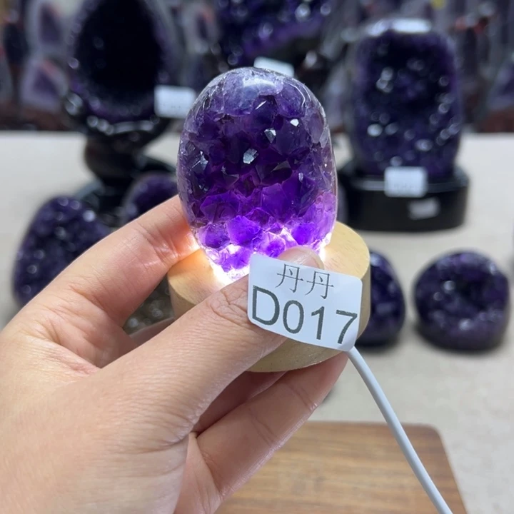 未镶嵌水晶大型摆件（非配饰）