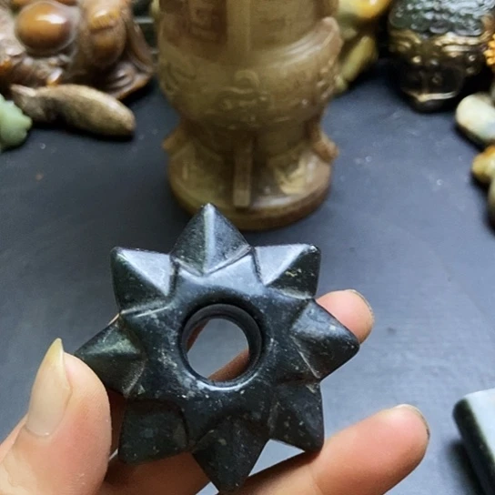 紫金钵盂菩提吊坠