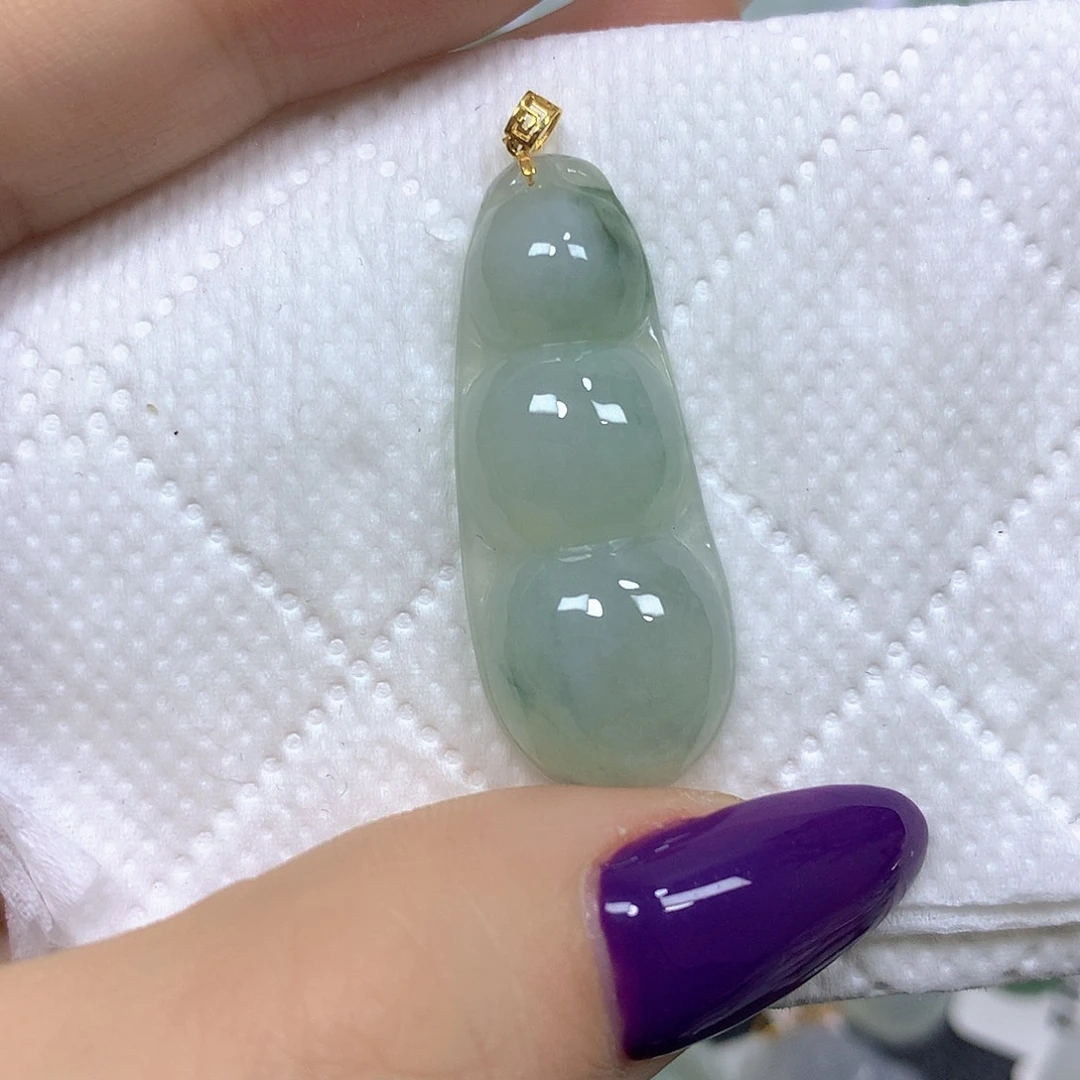 翡翠18K金镶嵌颈饰挂件