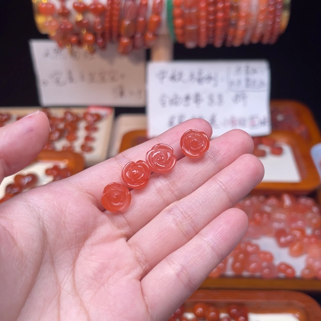 吊坠(不含链)未镶嵌南红玛瑙