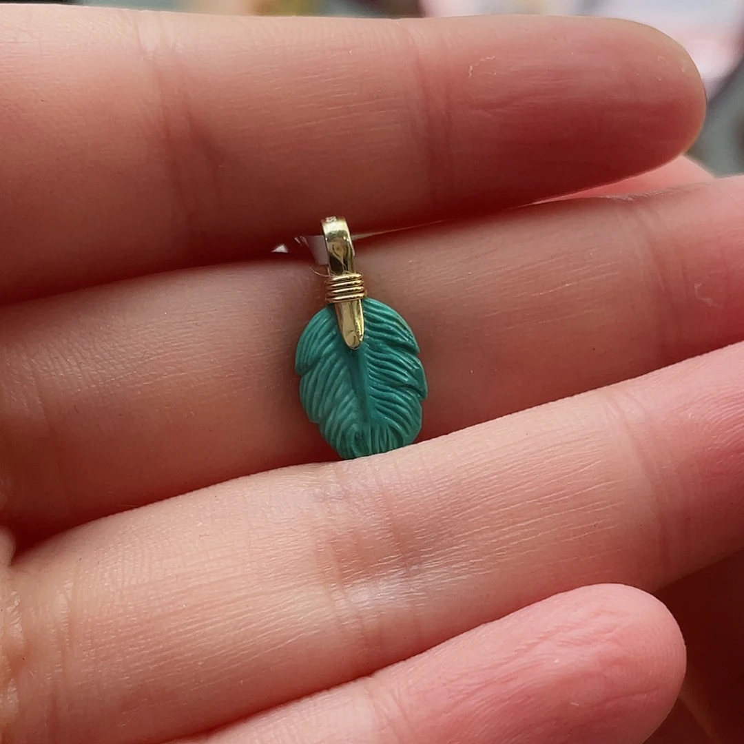 绿松石颈饰未镶嵌