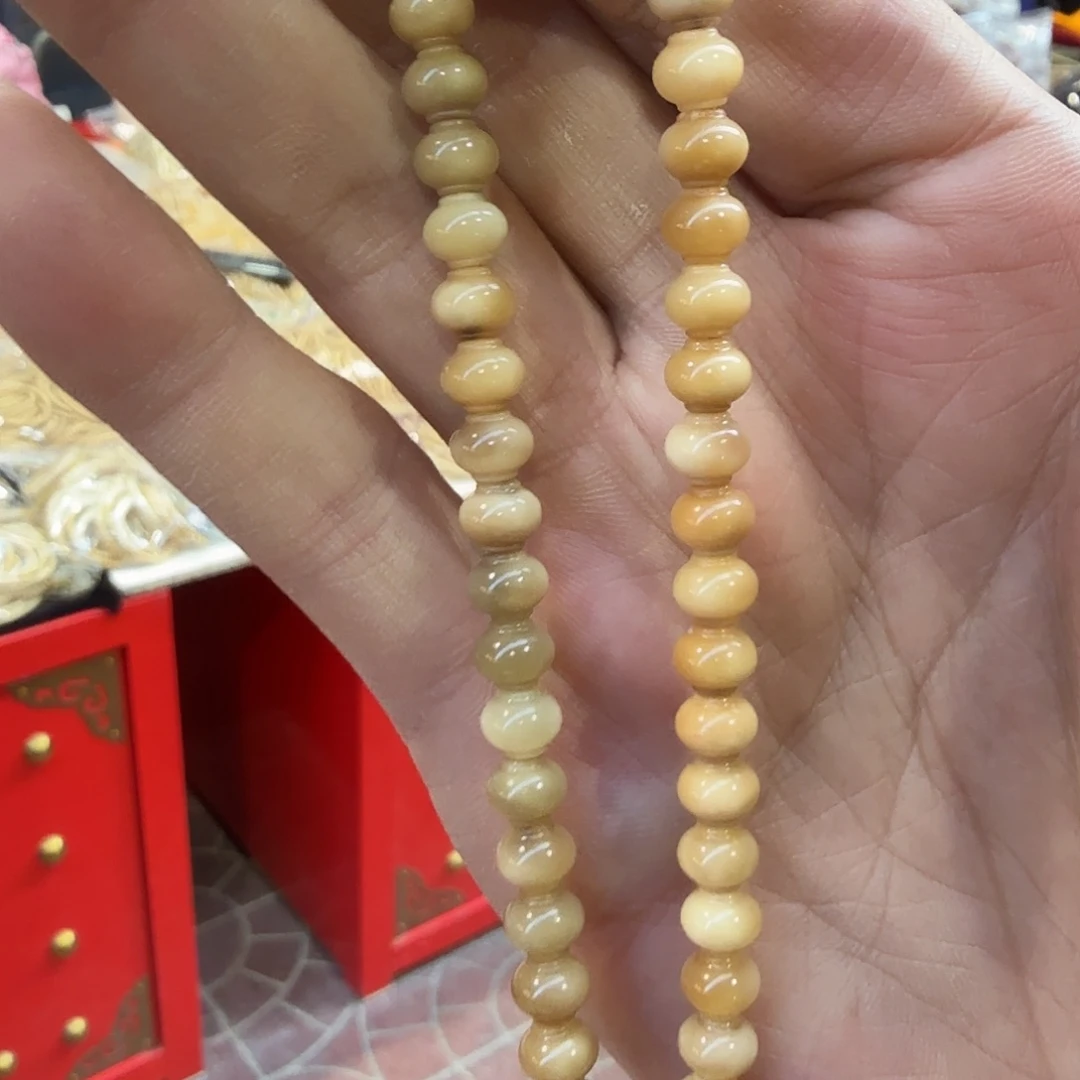 龙脊菩提吊坠7灯笼手持。