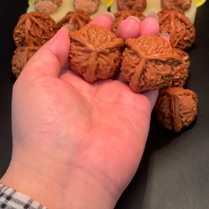 文玩核桃把件水***?工艺