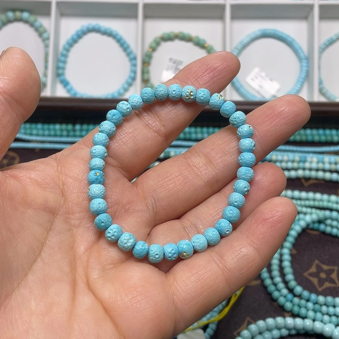 绿松石未镶嵌珠宝奇石015