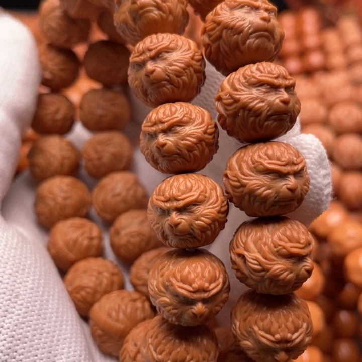 猴头核桃吊坠有****欠斗战胜佛