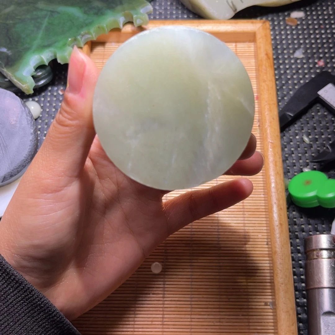 未镶嵌和田玉车挂