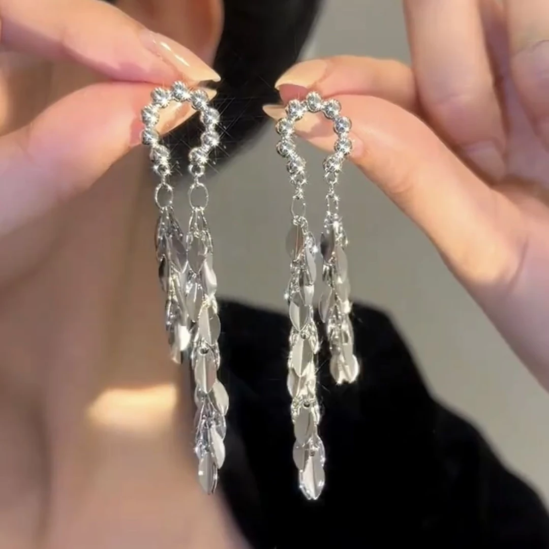 合金耳饰 长款气质流苏耳环小众设计高级感轻奢耳饰2025新款潮