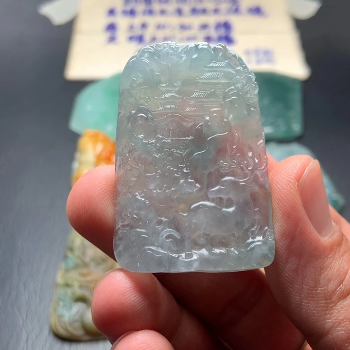 定制翡翠未镶嵌翡翠