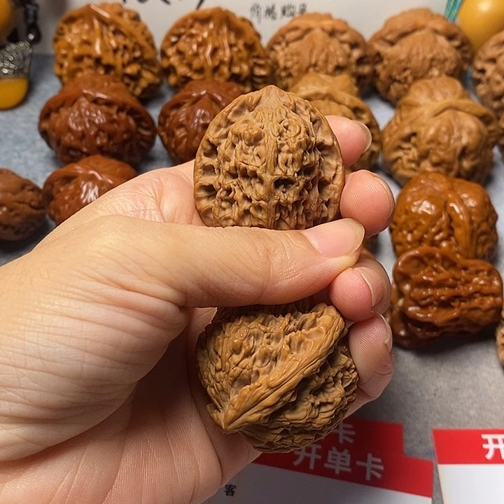 吊坠文玩核桃南疆