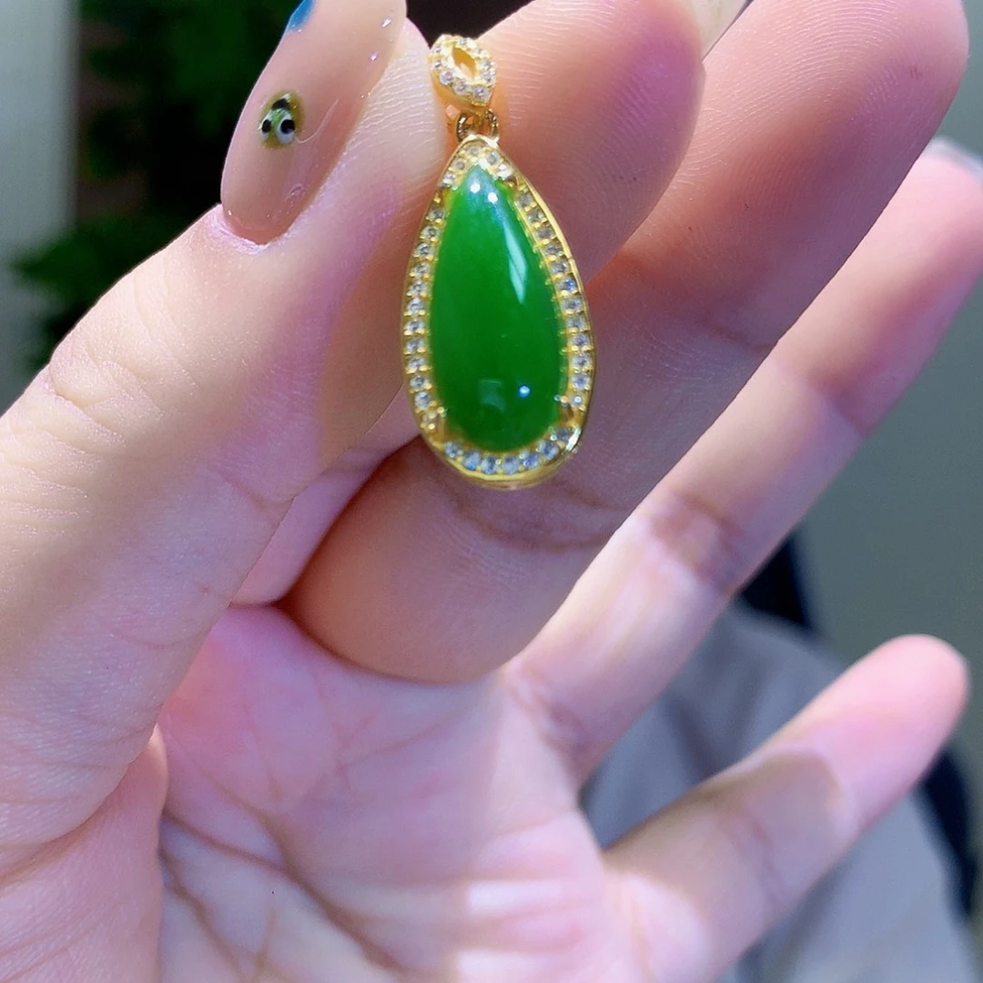 和田玉（碧玉）银S925镀金镶嵌颈饰