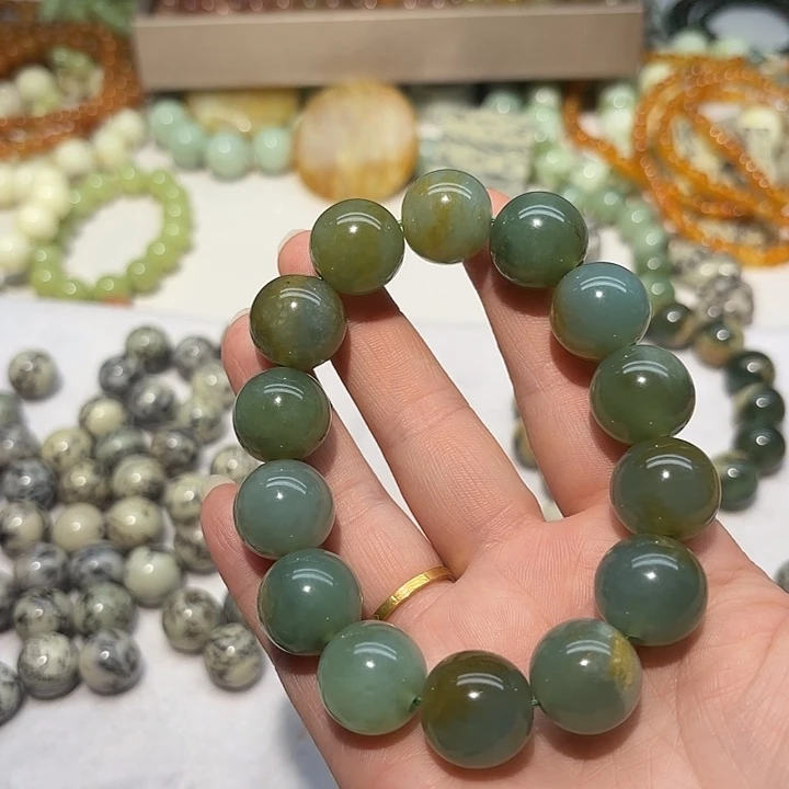 梅****蛇纹石玉未镶嵌手串