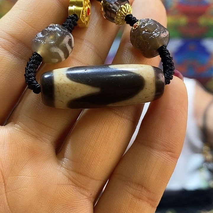 未镶嵌颈饰玛瑙/玉髓（覆膜）