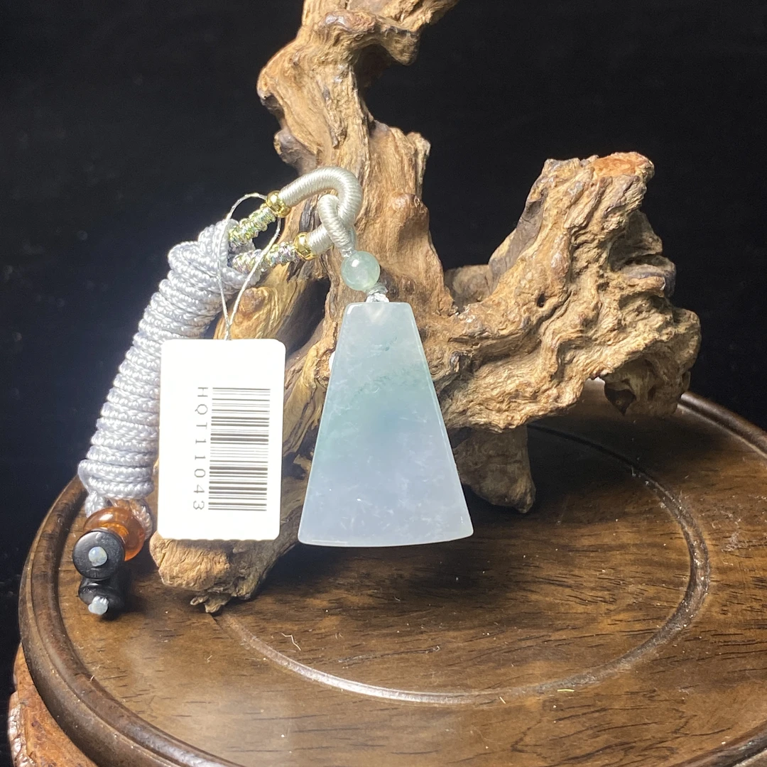 【诚翠拍品第一百二十九期午】翡翠吊坠58无事牌HQT11043