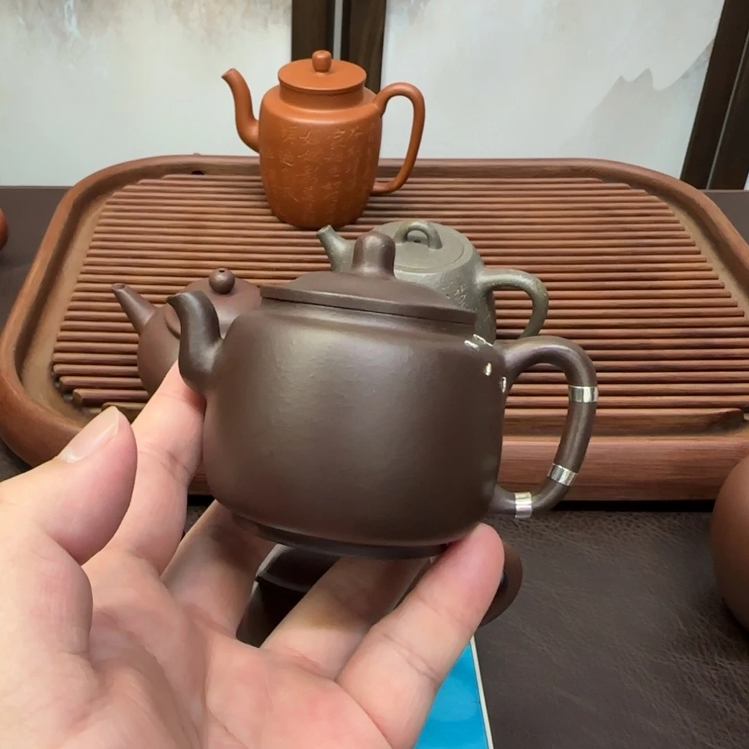 紫砂茶壶深井黑紫泥墨林银缮款