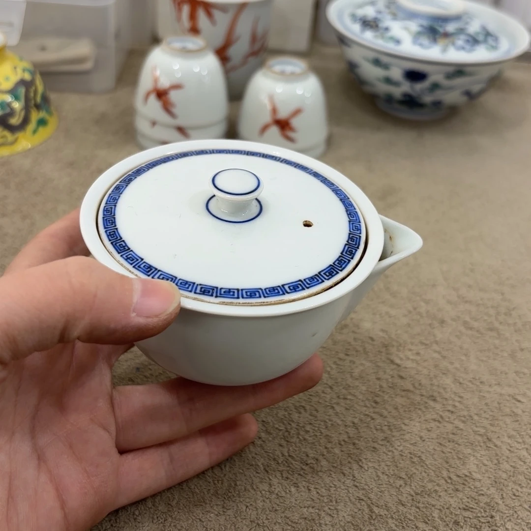 瓷片非常好看漂亮的物品