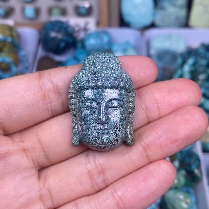 未镶嵌绿松石颈饰