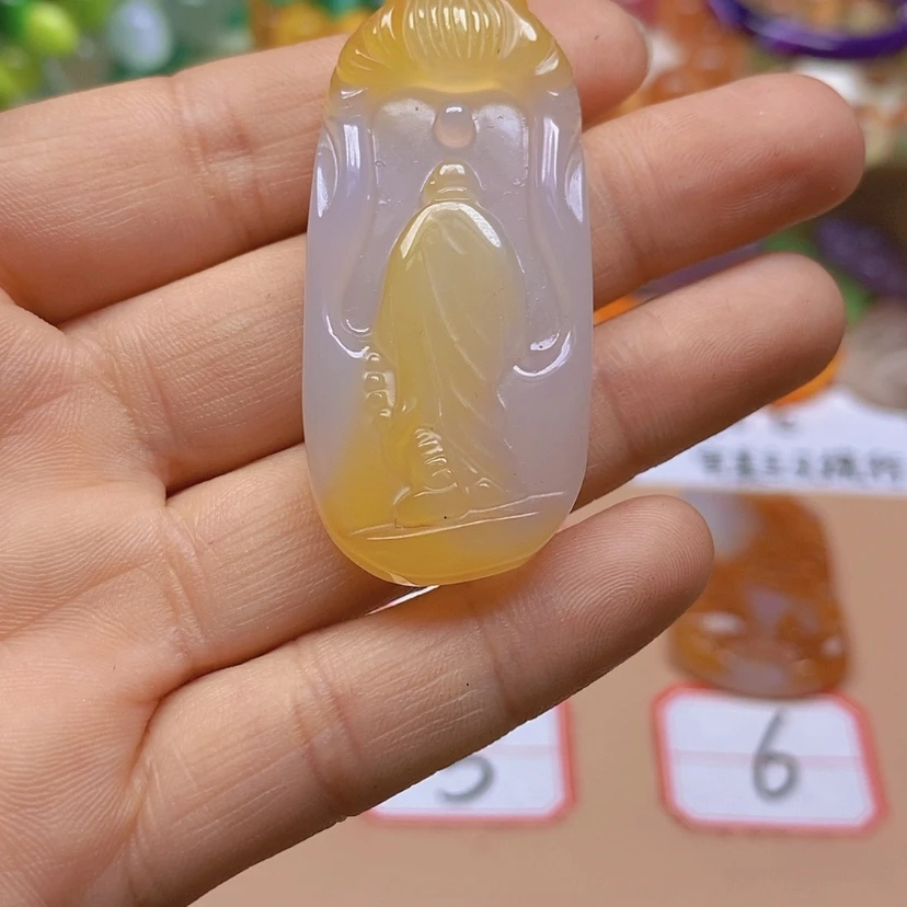 【闪购商品】玛瑙/玉髓颈饰未镶嵌夏****?