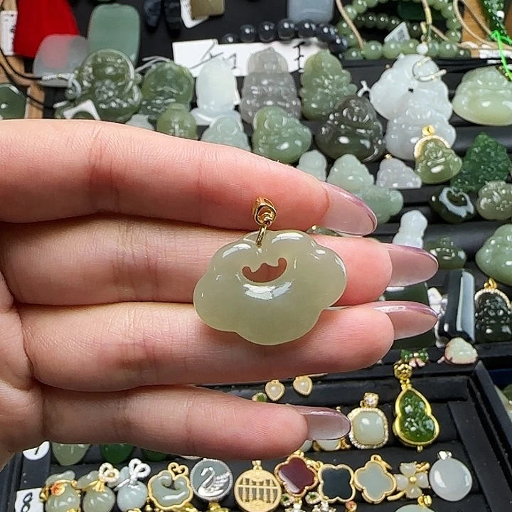 和田玉银S925镶嵌颈饰