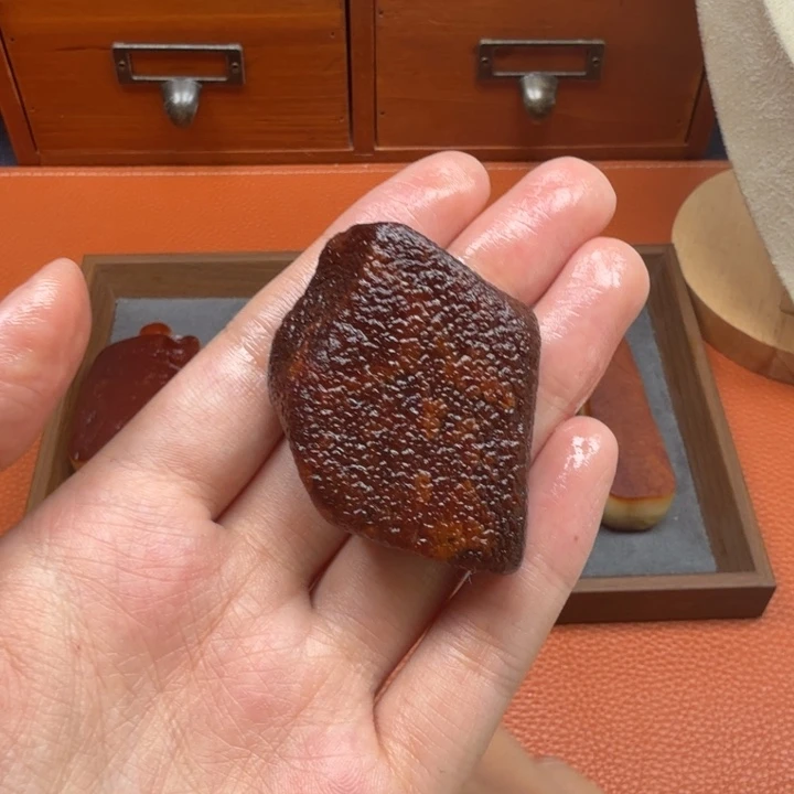 蜜蜡未镶嵌吊坠(赠链)