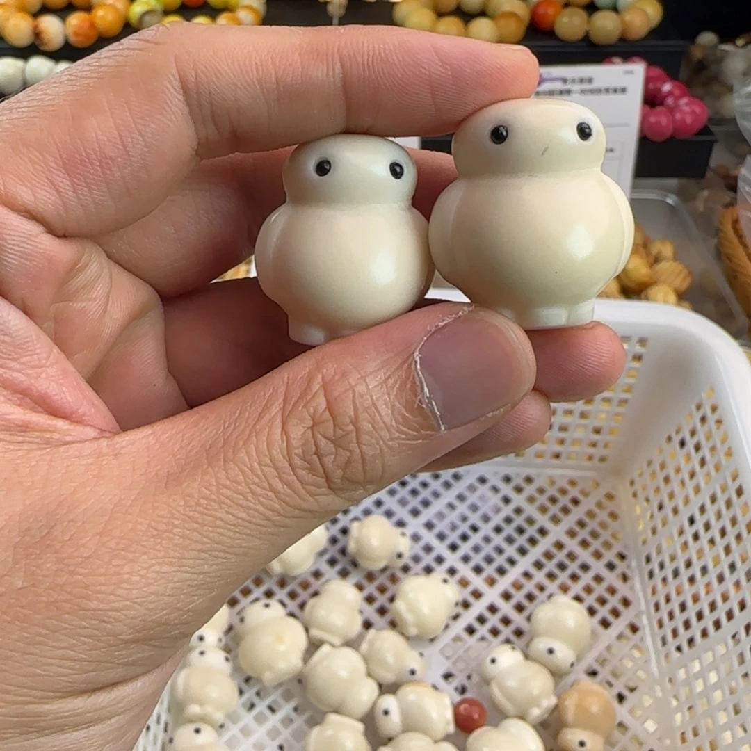 菩提根/象牙果手串微瑕卡30大白3颗