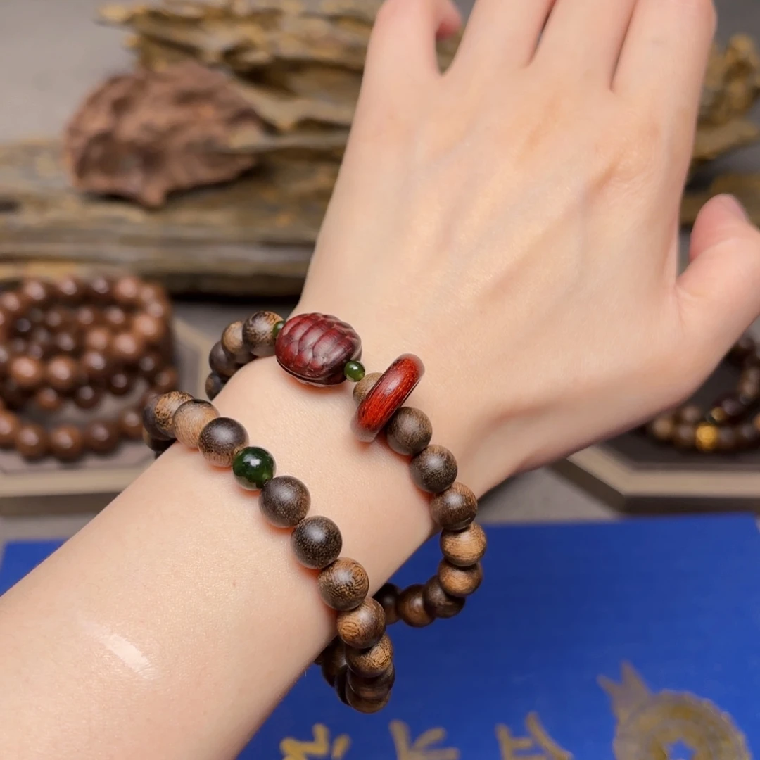 沉香手串越南芽庄绿棋瘤疤0.8+小叶紫檀富甲配饰