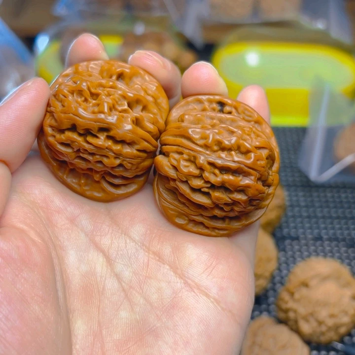 文玩核桃吊坠四座楼