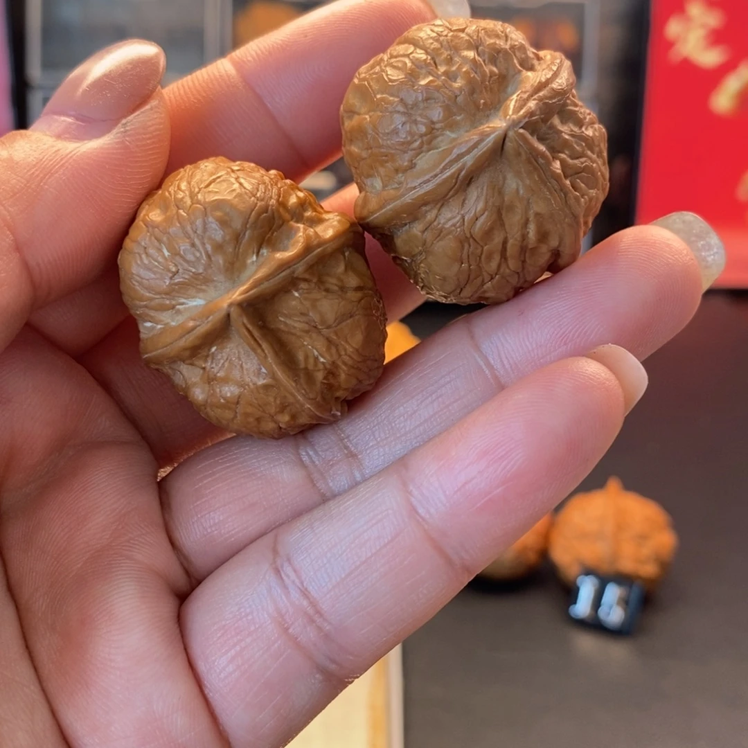 文玩核桃把件三棱19号