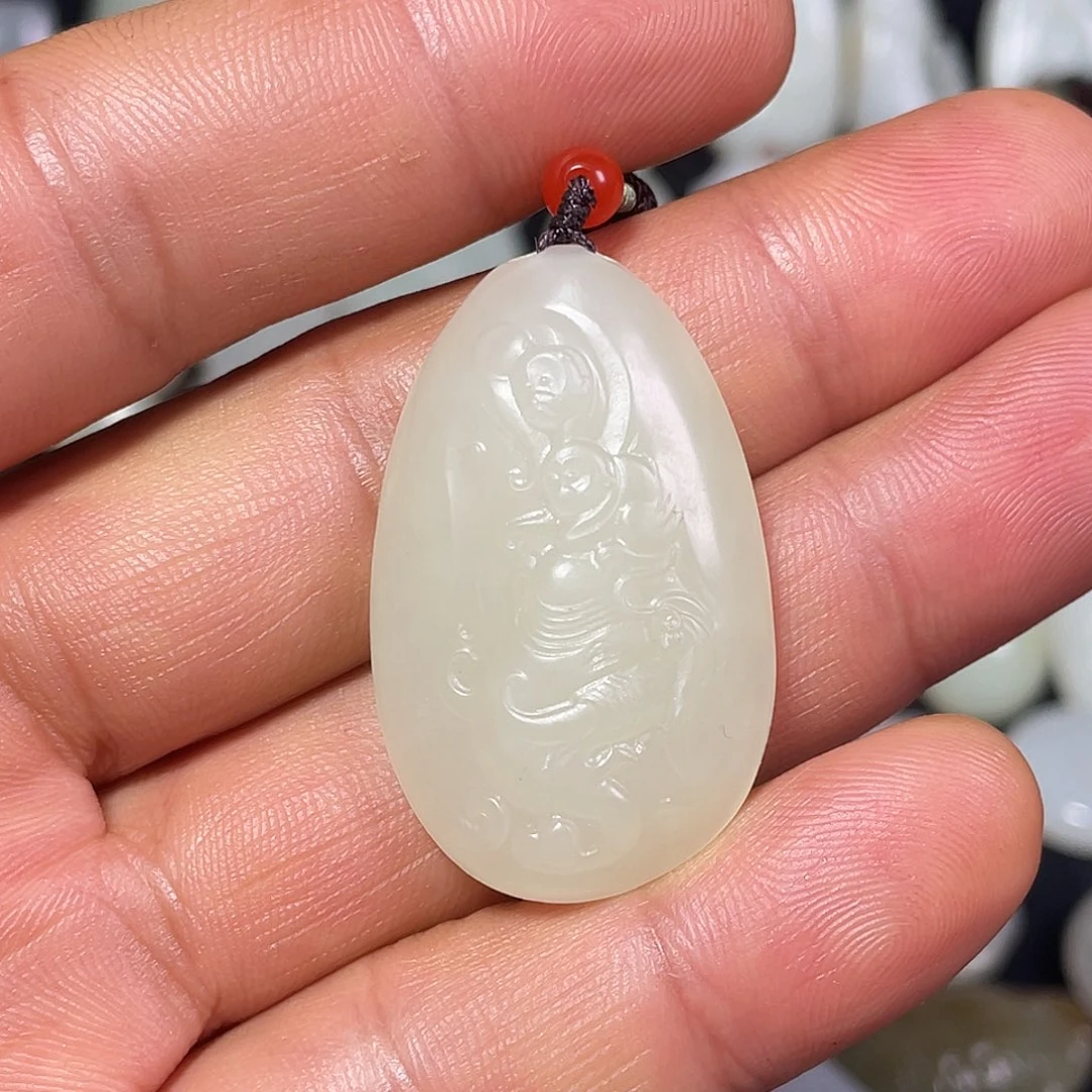 冬***有和田玉未镶嵌颈饰吊坠