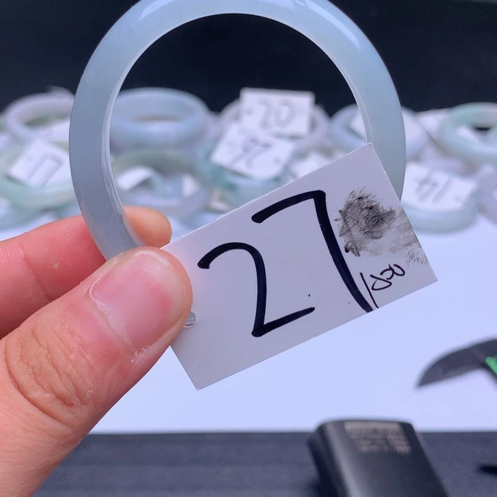 翡翠手镯未镶嵌48888888888889