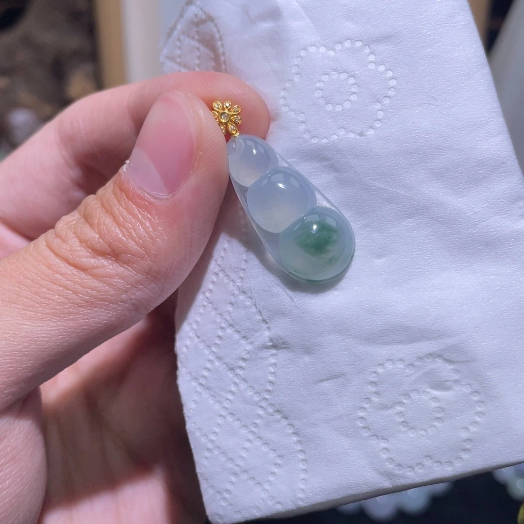 定制翡翠18K金镶嵌吊坠