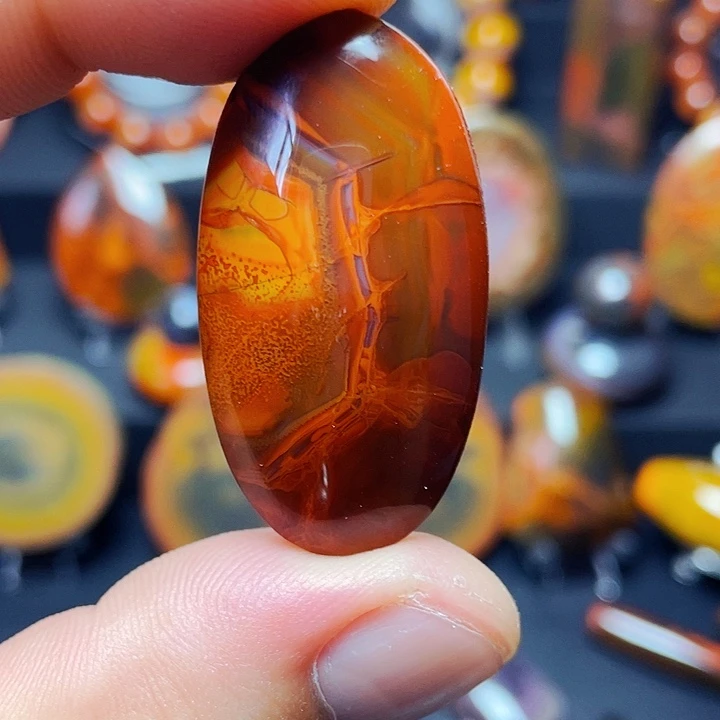 玛瑙/玉髓战国红未镶嵌