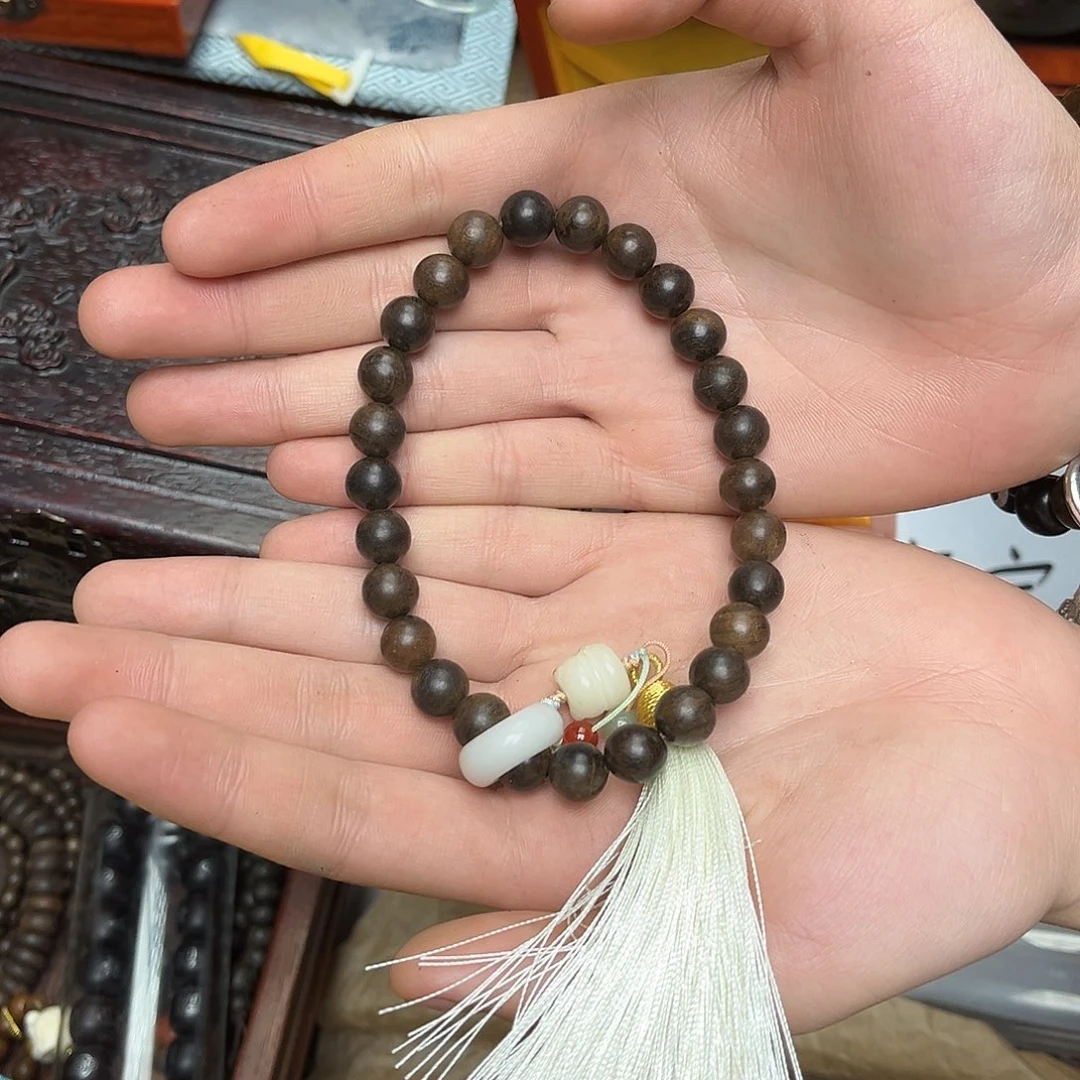 大叶紫檀（黑酸枝木类）